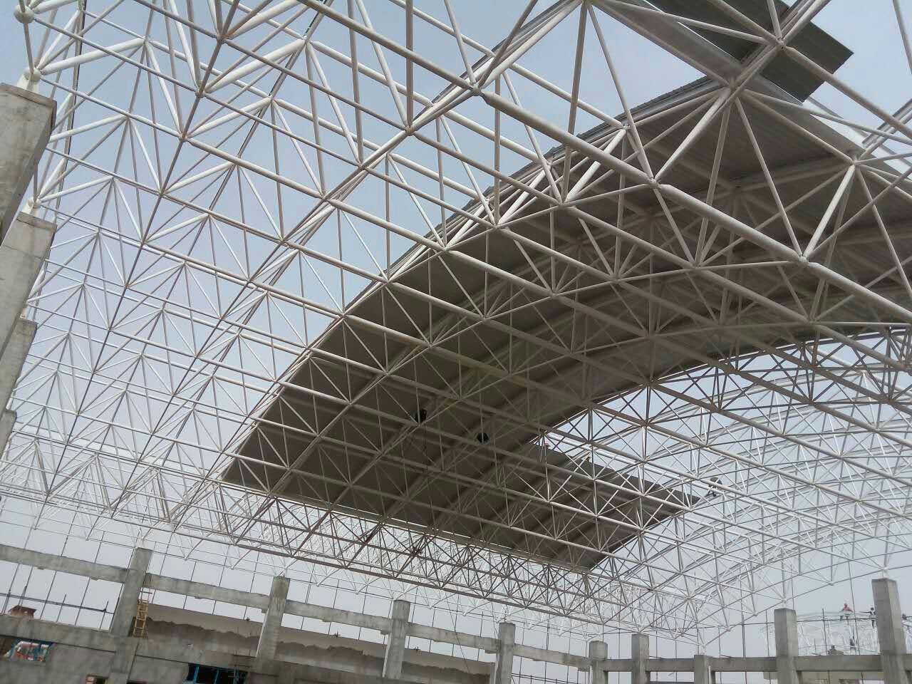 奉化青岛一汽网架